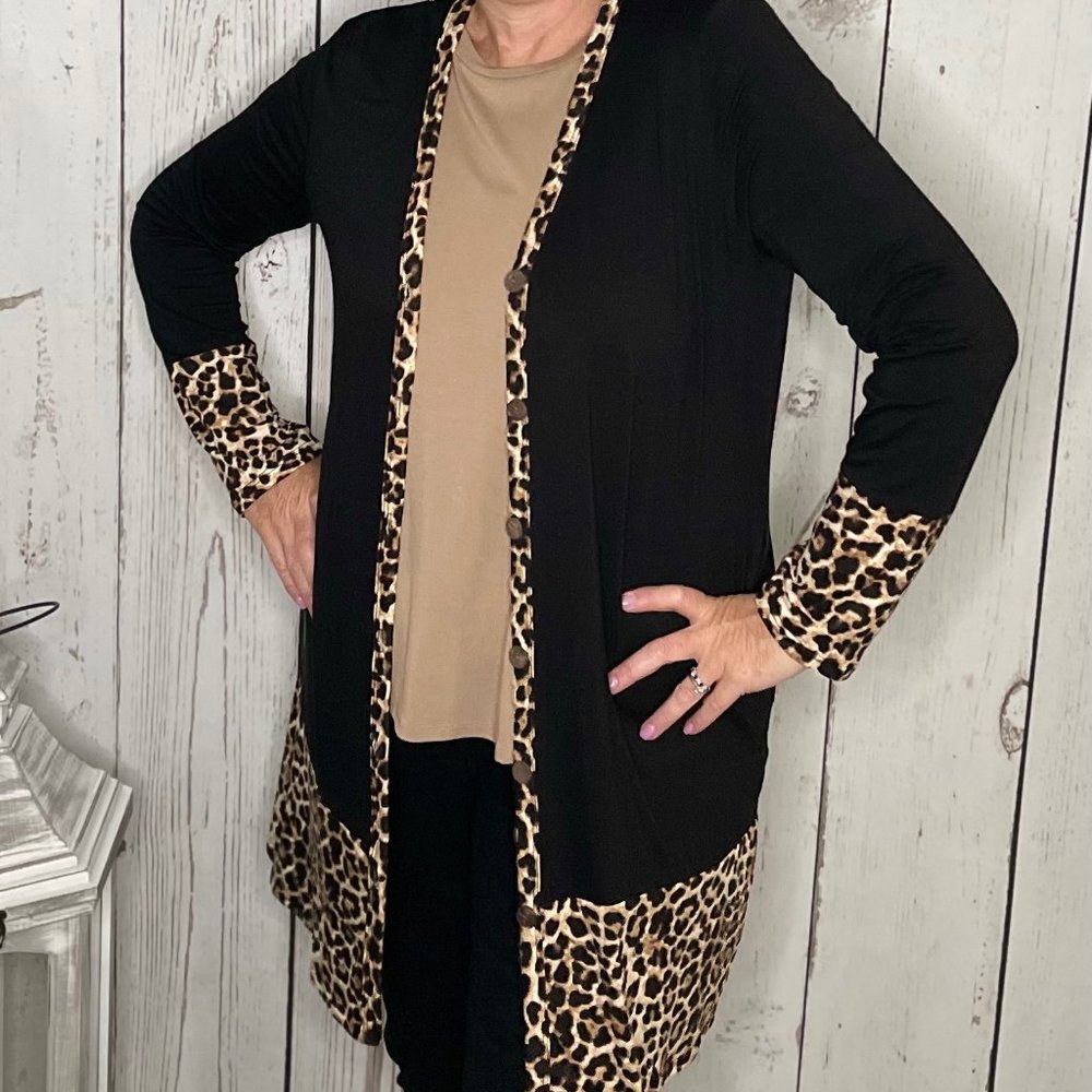 Plus Size Leopard Cardigan
